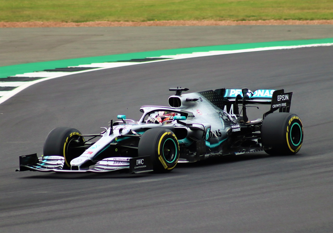 Mercedes' Challenging Journey: Navigating a Turbulent Formula 1 Season